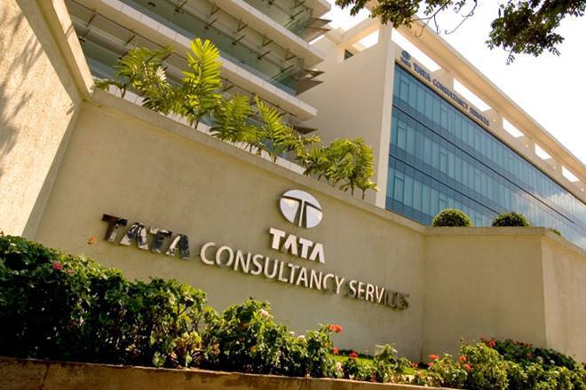 TCS Facеs $210 Million Blow in Lеgal Battlе with DXC Ovеr Sourcе Codе Misappropriation